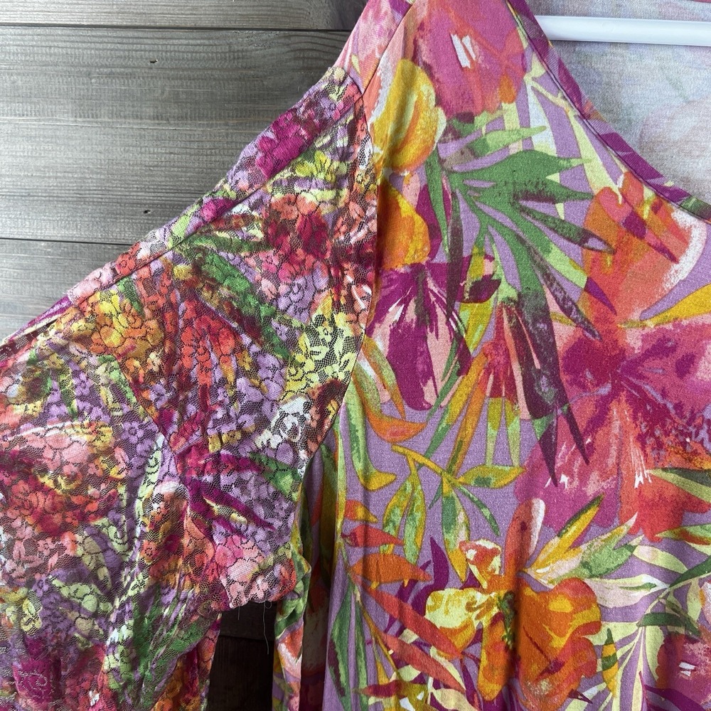 Cato Womens Shirt Short Split Flare Sleeve Floral Colorful Size 22 24‎ - Picture 4 of 8